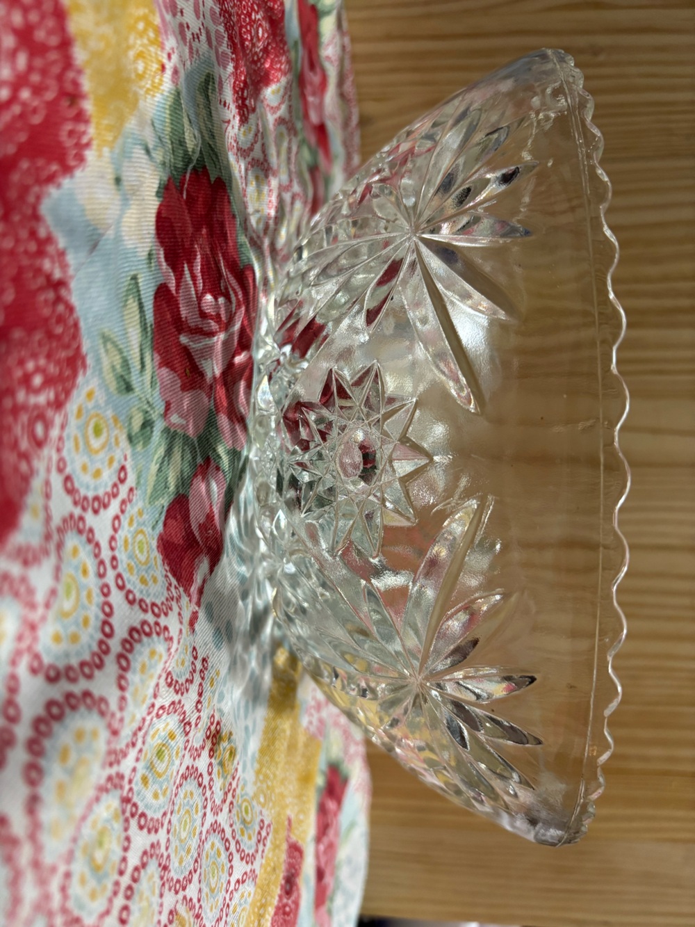 Anchor Hocking Clear Cut Glass Fruit Bowl